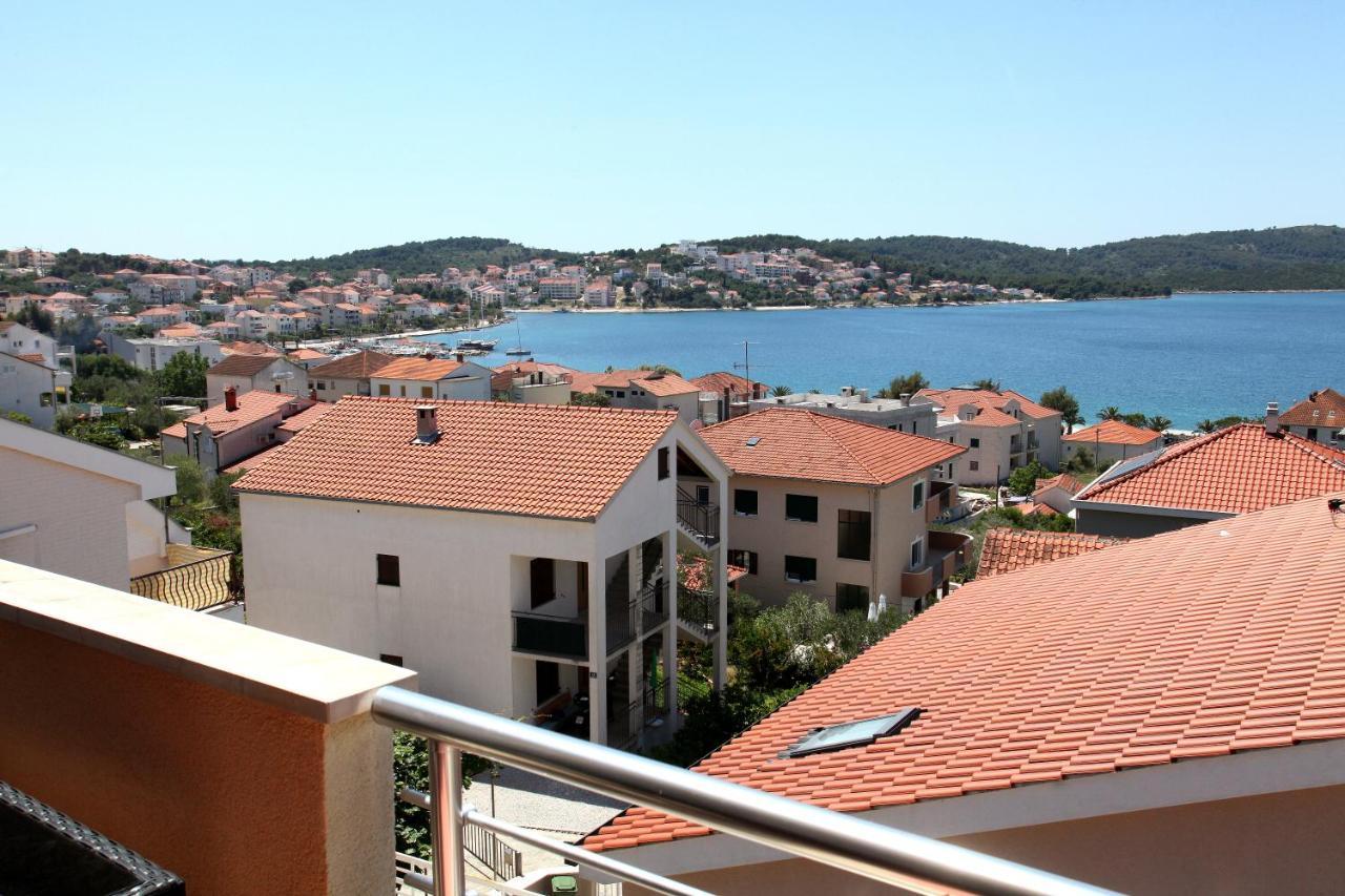 Pansion Ruzica Bed & Breakfast Trogir Exterior photo