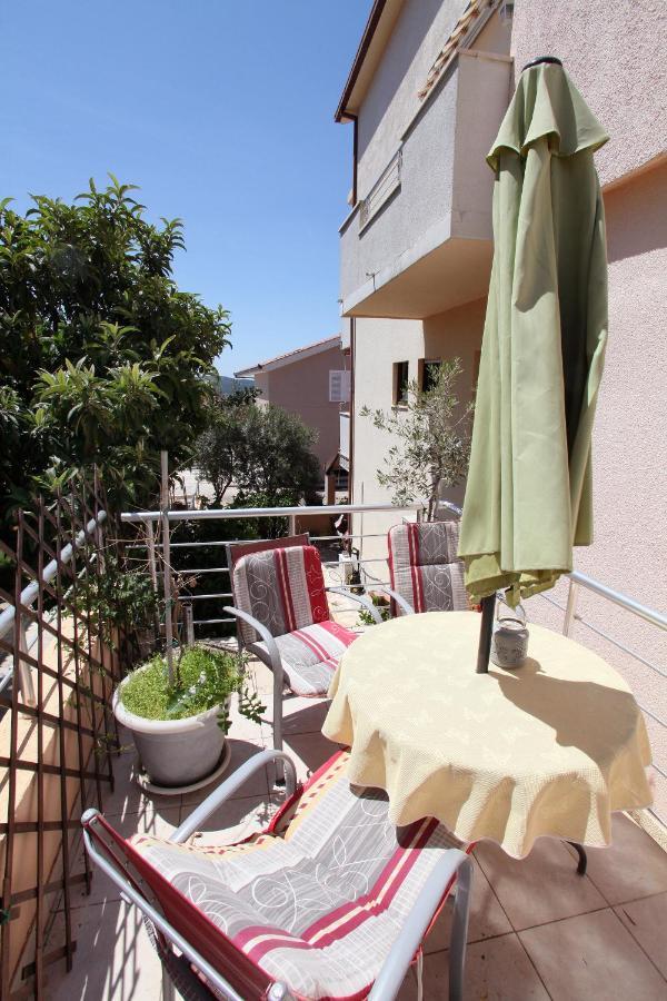 Pansion Ruzica Bed & Breakfast Trogir Exterior photo