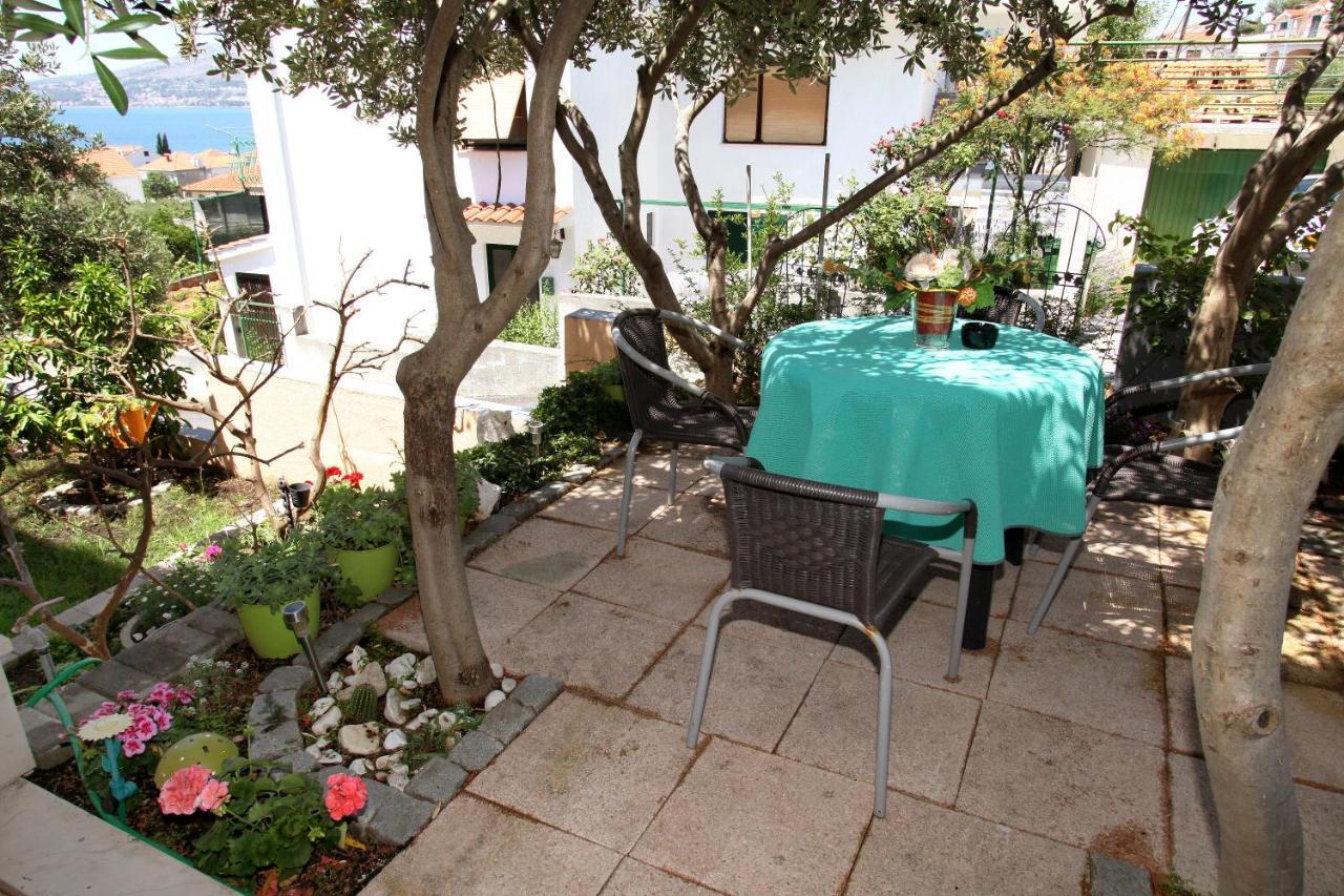 Pansion Ruzica Bed & Breakfast Trogir Exterior photo